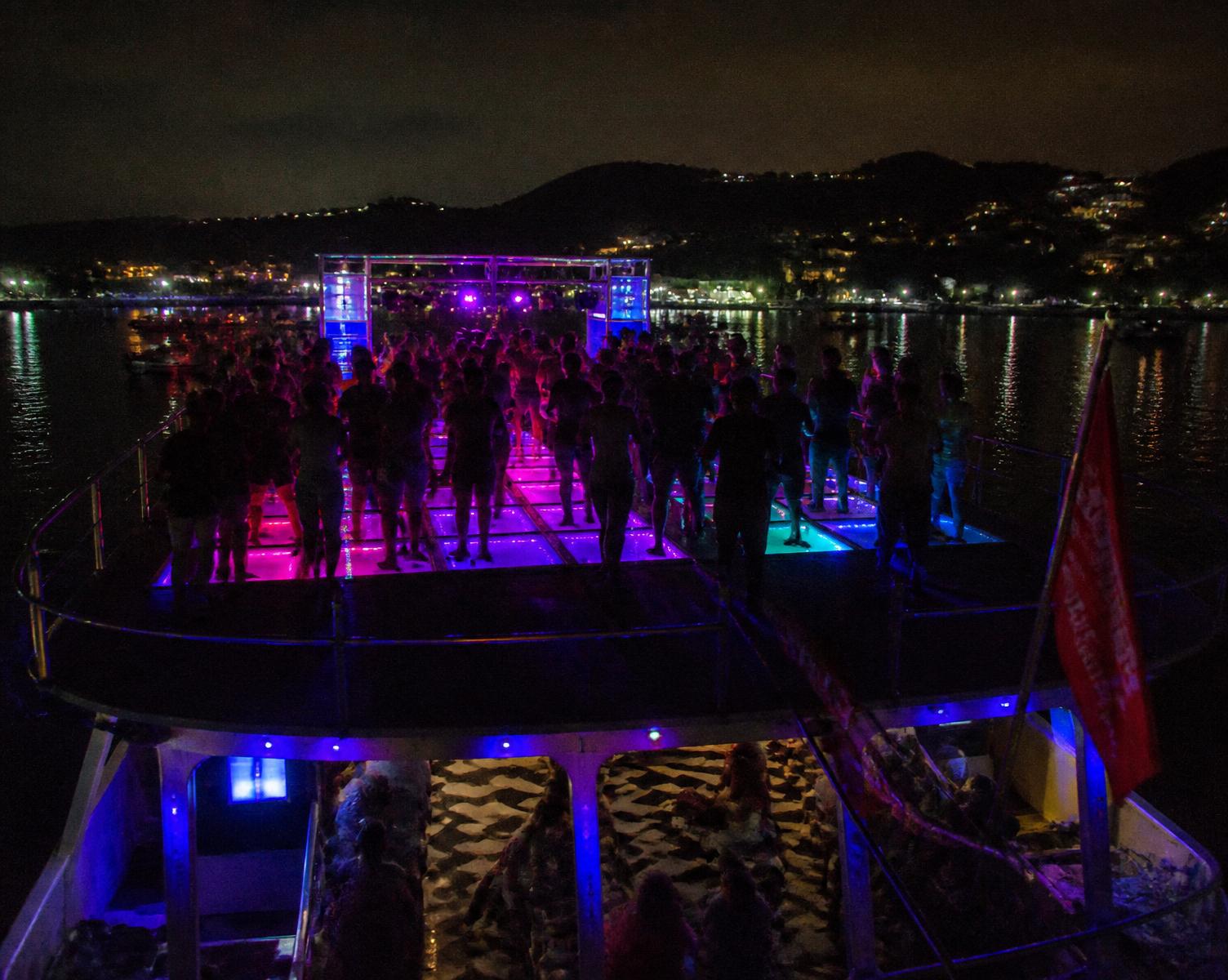 Balada Boat LED